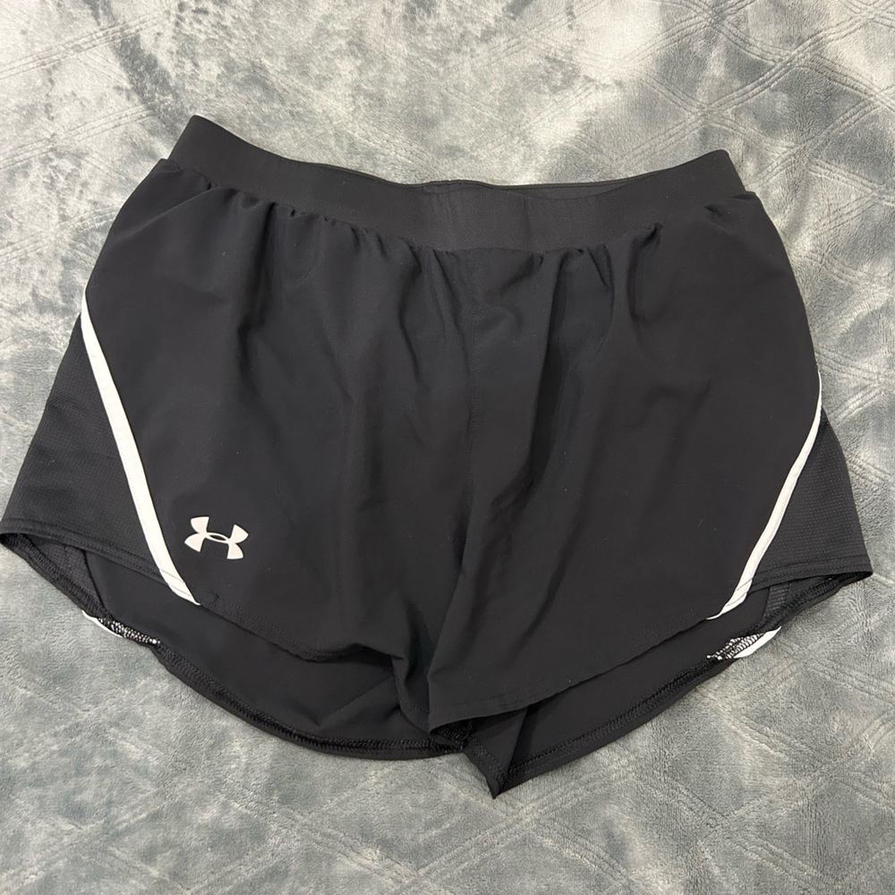 Black Under Armor Shorts Size M